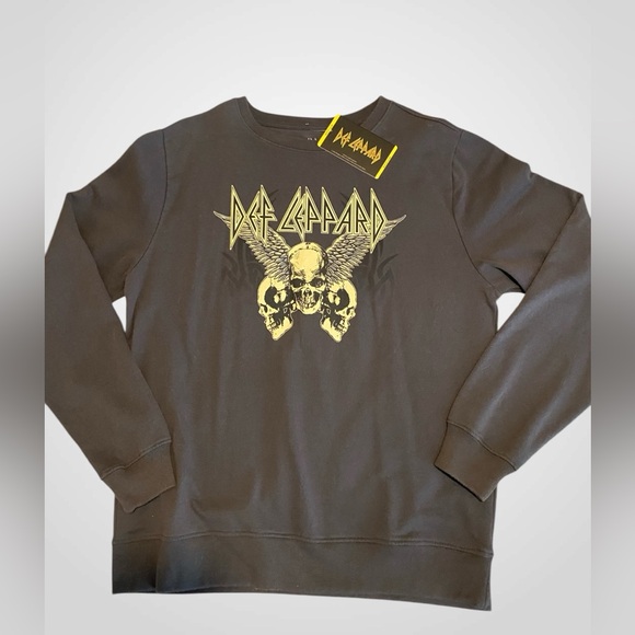 Def Leppard Other - Mens Def Leppard licensed sweatshirt | 80’s rock | NWT size M